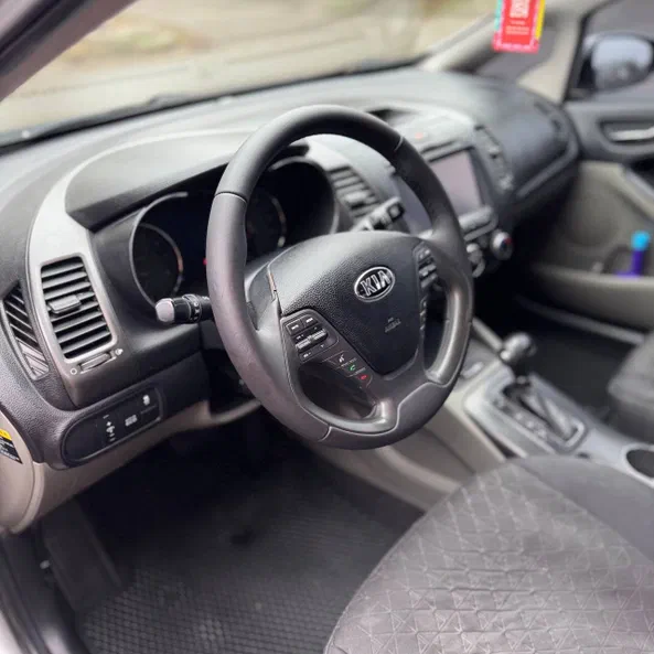 Kia Forte 2015 - 6