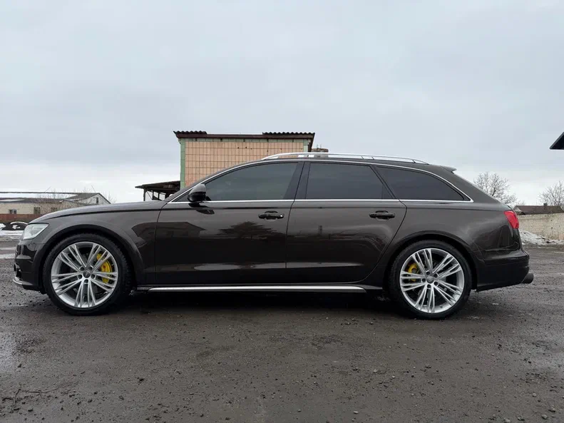 Audi A6 allroad 2012 - 19