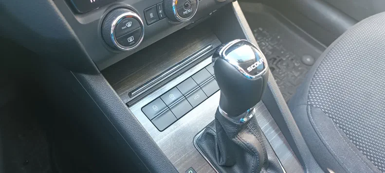 Skoda Octavia 2015 - 23