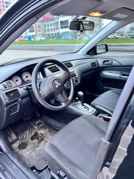 Mitsubishi Lancer 2008 - 9