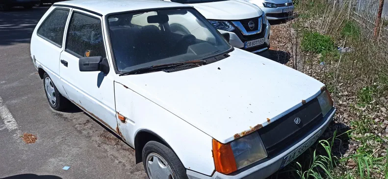 ЗАЗ 1102 «Таврия» 2001