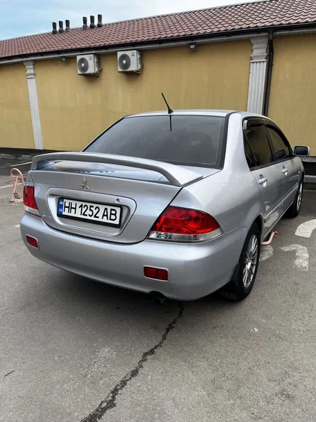 Mitsubishi Lancer 2005 - 8