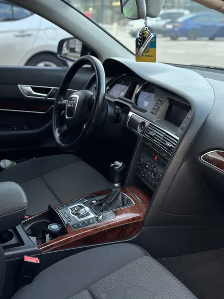 Audi A6 2005 - 6
