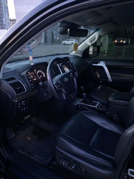 Toyota Land Cruiser Prado 2018 - 2