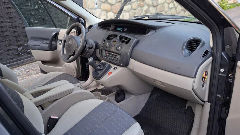 Renault Scenic 2005 - 10