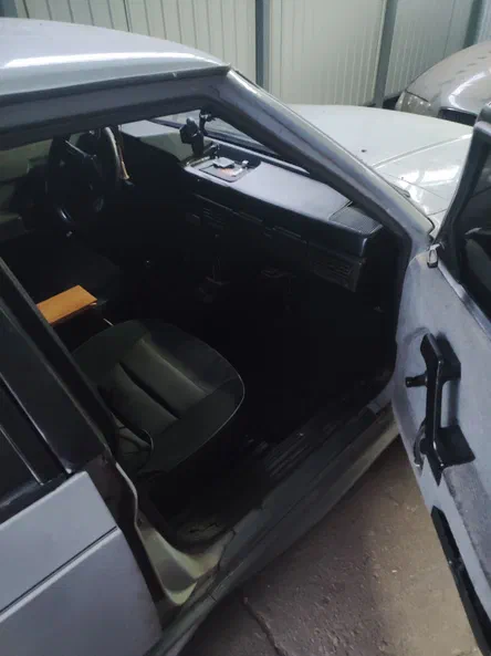 Москвич 2141 1991 - 10