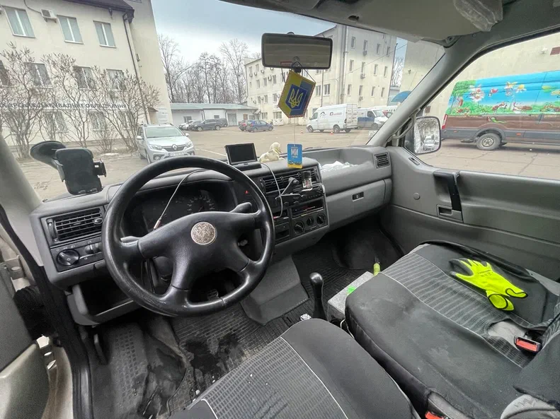 Volkswagen Transporter 2000 - 5