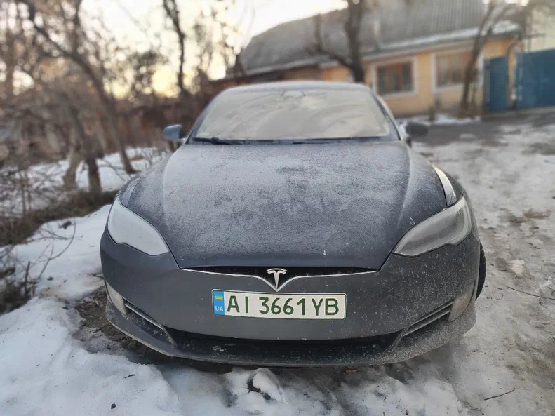 Tesla Model S 2018