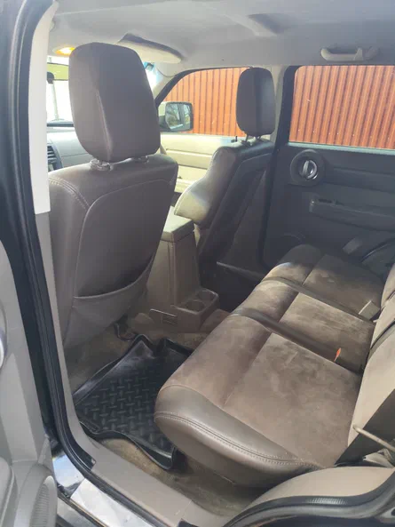 Dodge Nitro 2007 - 9