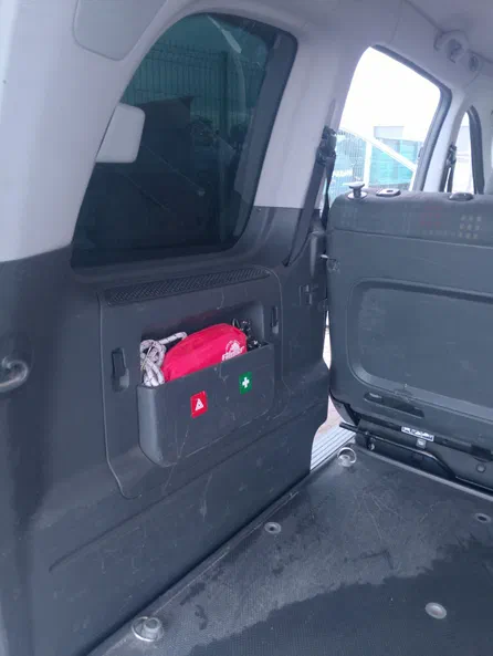 Mercedes-Benz Vaneo 2004 - 25