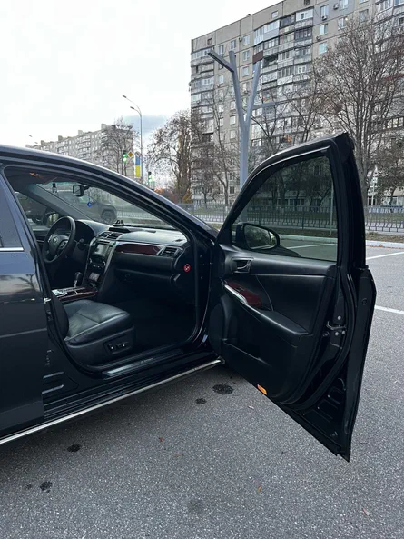 Toyota Camry 2011 - 11