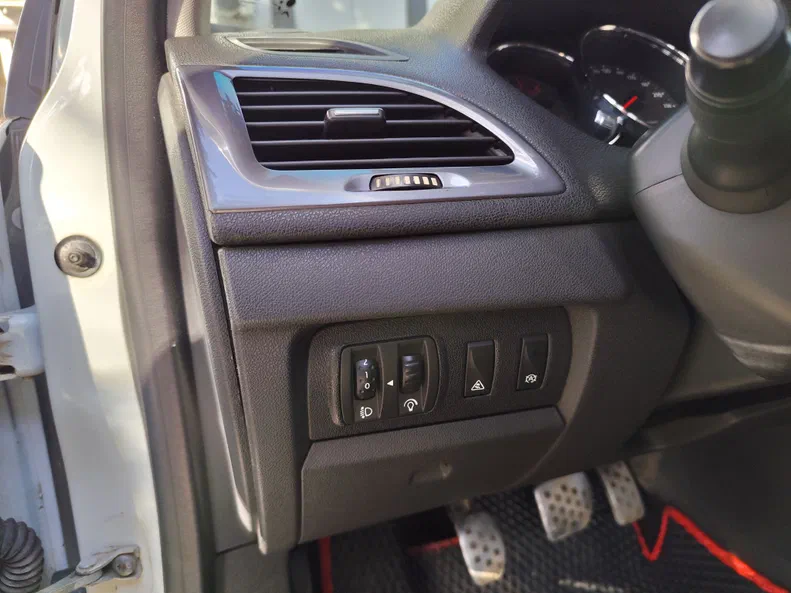 Renault Megane 2012 - 20