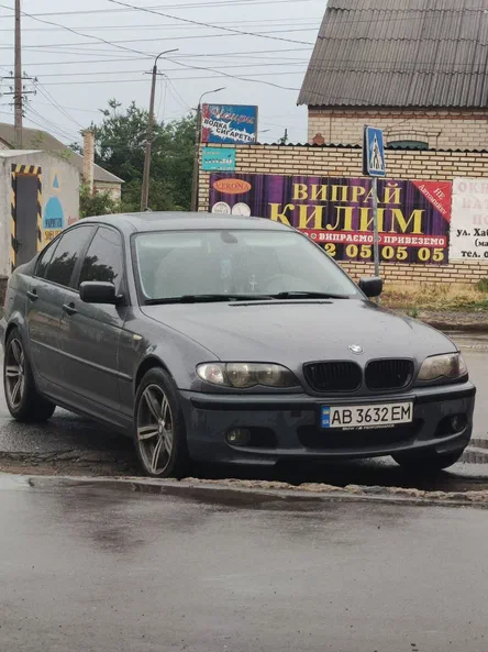 BMW 3 серія 2002 - 7