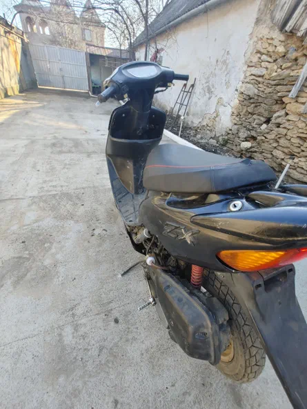 Honda Dio AF-34 2004 - 3