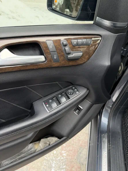 Mercedes-Benz GL-Клас 2015 - 12