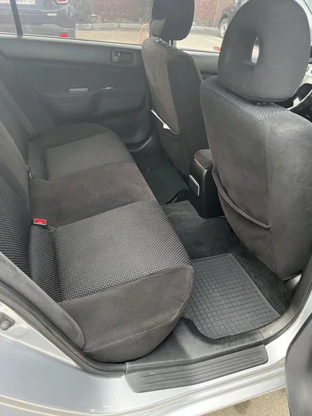 Mitsubishi Lancer 2005 - 5