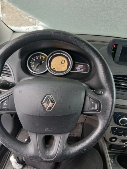 Renault Megane 2012 - 17