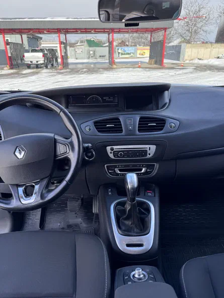 Renault Megane 2015 - 28