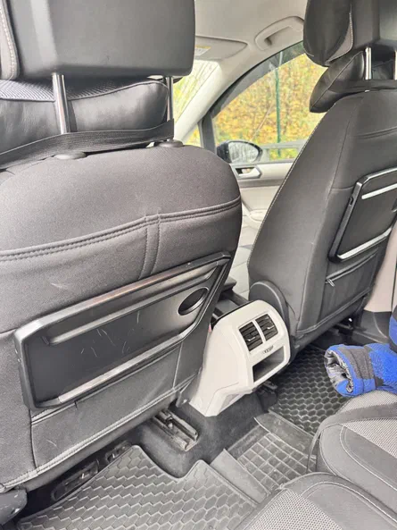 Volkswagen Touran 2015 - 17