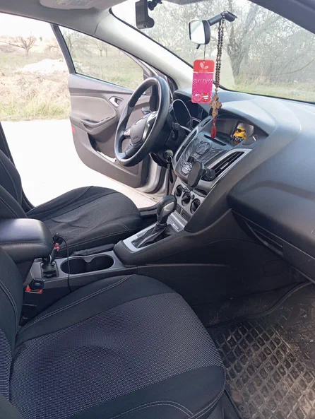 Ford Focus 2014 - 5