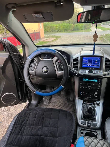 Chevrolet Captiva 2012 - 10