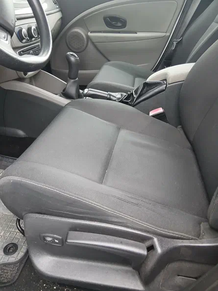 Renault Megane 2012 - 16