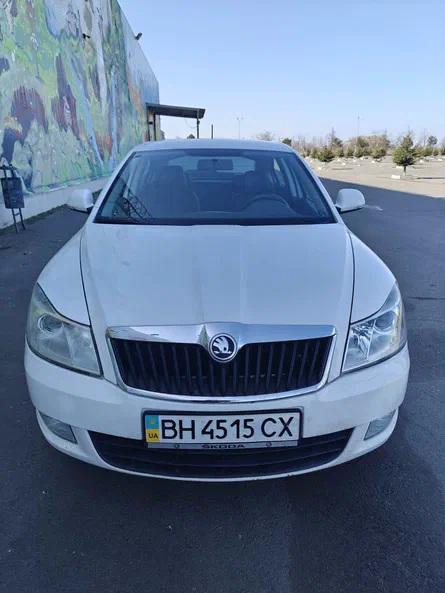 Skoda Octavia 2011 - 5