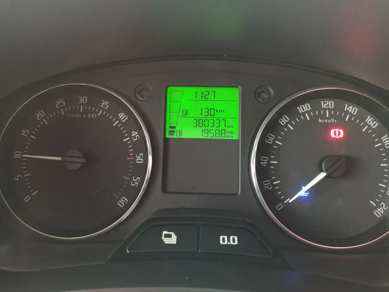 Skoda Fabia 2011 - 12