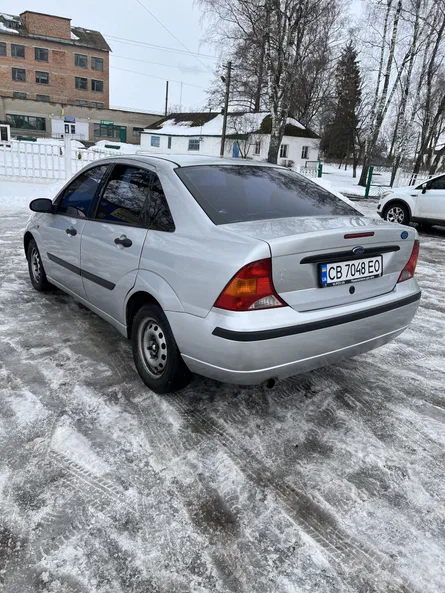 Ford Focus 2002 - 9