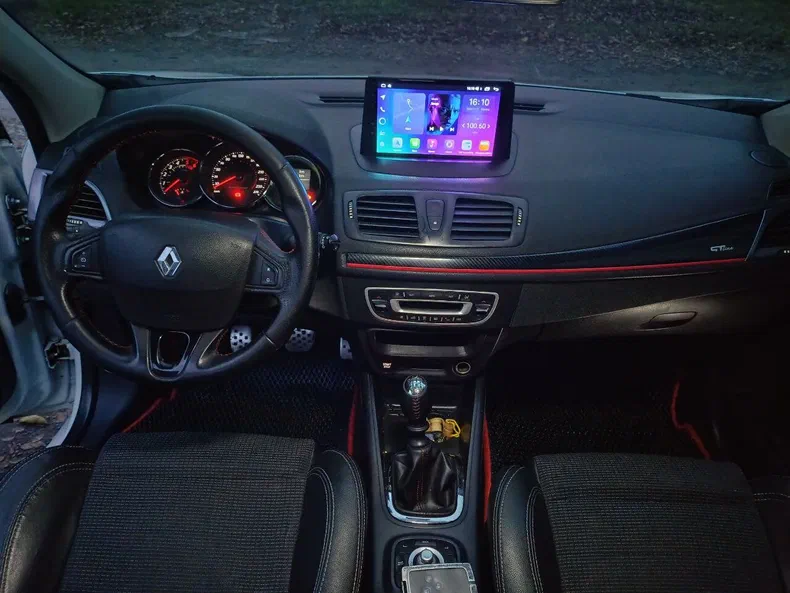 Renault Megane 2012 - 10