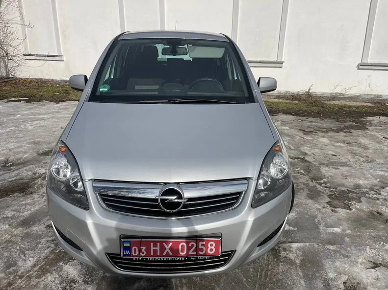 Opel Zafira 2010