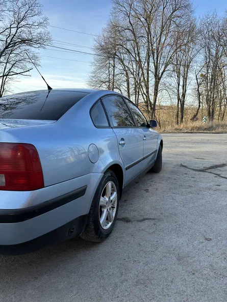 Volkswagen Passat 1998 - 12