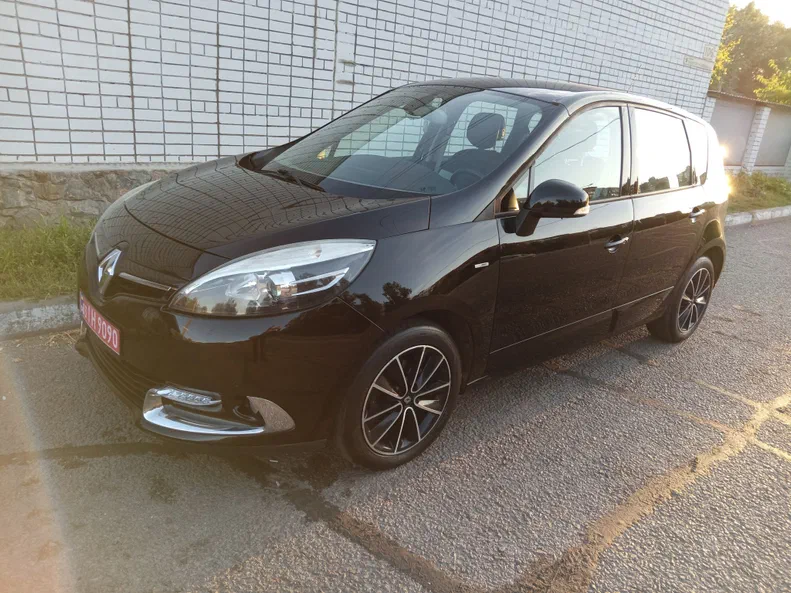 Renault Scenic 2012 - 0