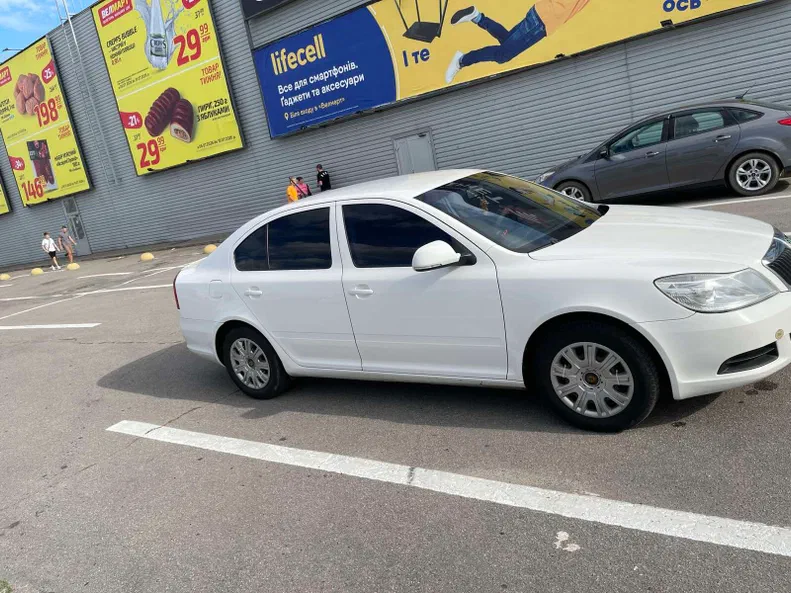 Skoda Octavia 2011 - 6
