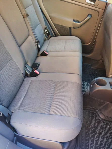 Volkswagen Golf 2005 - 9