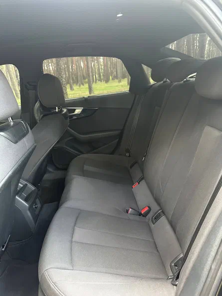 Audi A4 2020 - 9
