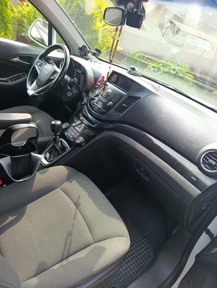 Chevrolet Orlando 2012 - 8