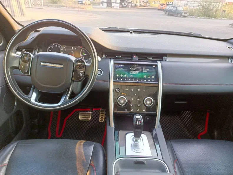 Land Rover Discovery Sport 2020 - 14