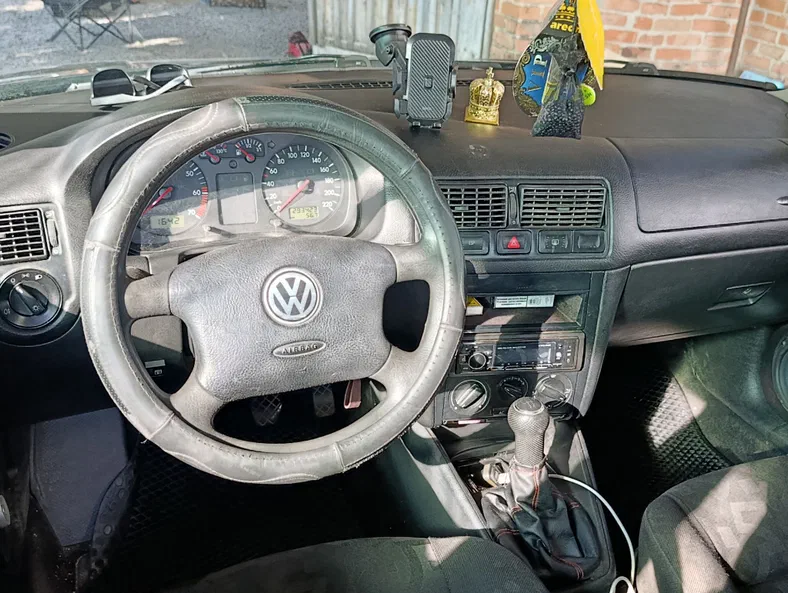 Volkswagen Golf 1999 - 7