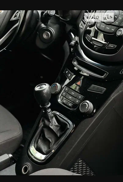 Chevrolet Orlando 2012 - 20