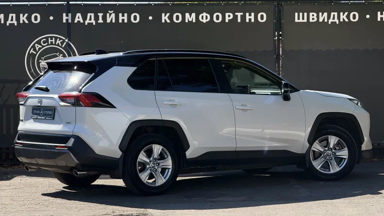 Toyota RAV4 2020 - 3