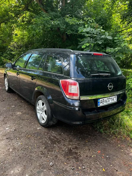 Opel Astra 2009 - 2