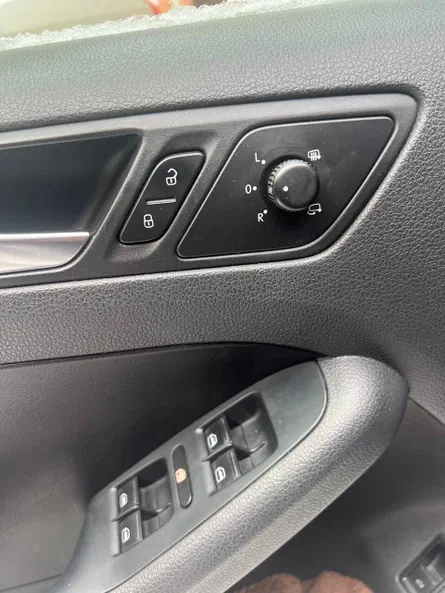 Volkswagen Jetta 2013 - 14