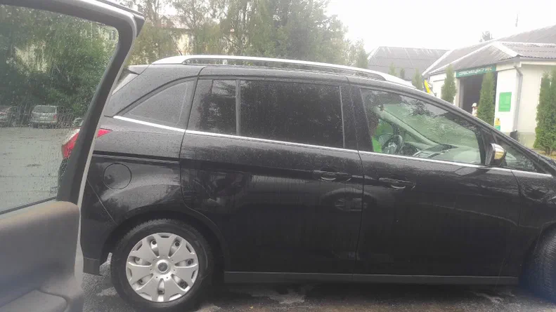 Ford C-MAX 2011 - 3