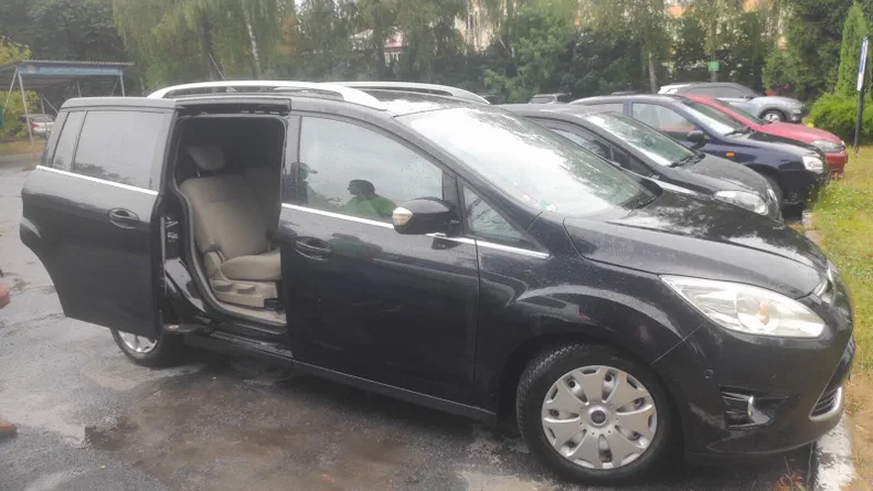 Ford C-MAX 2011 - 4