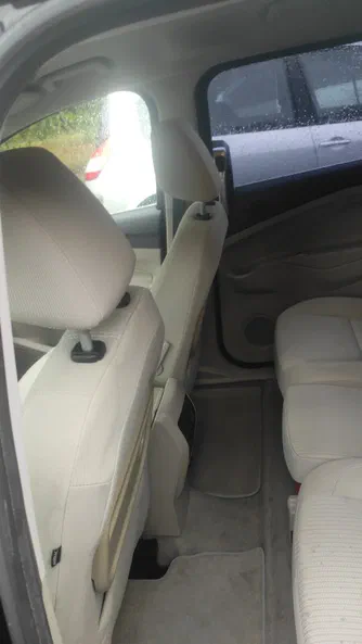 Ford C-MAX 2011 - 12