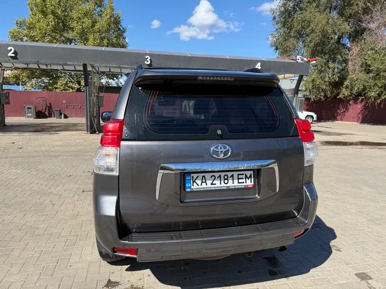 Toyota Land Cruiser Prado 2012 - 4