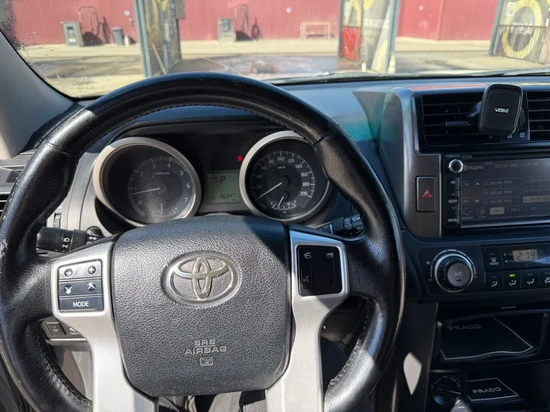 Toyota Land Cruiser Prado 2012 - 7