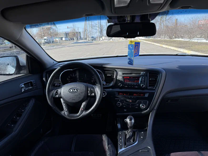 Kia Optima 2012 - 10