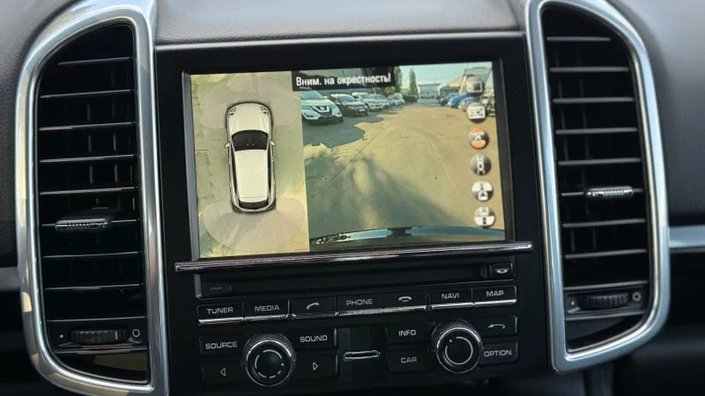 Porsche Cayenne 2015 - 16